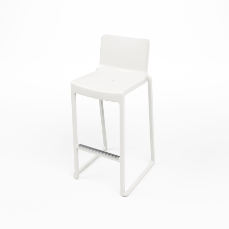 MOBILIER HORECA - Scaun de bar din plastic cu cadru tip sanie pentru plaja - KASAR