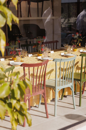 Scaun din plastic pentru nunti si evenimente - GOZO [4]