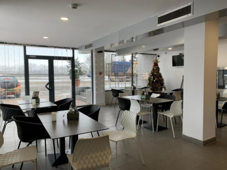 Scaune pentru exterior scoica din plastic cadru metalic stivuibile UNI 550 [2]