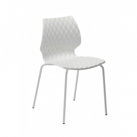 Scaune plastic - Scaune pentru exterior scoica din plastic cadru metalic stivuibile UNI 550