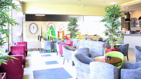 Zvon Cafe - Bacau, BC (2015) [6]