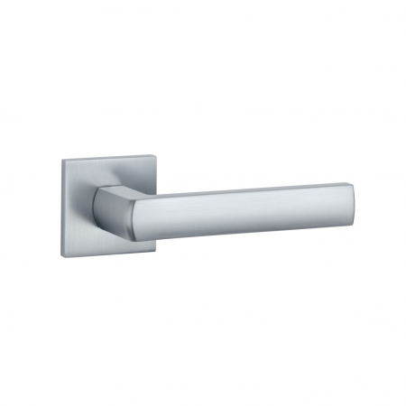 img-attr