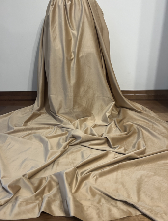 PERDELE GATA CUSUTE - DRAPERIE CATIFEA crem - CUSUTA :4 M L *2,45M INALTIME