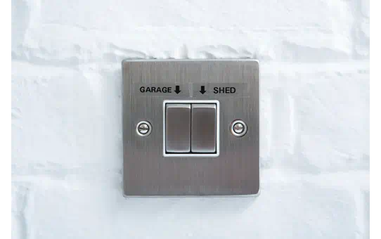 TZE141 18mm BLACK ON CLEAR [4]