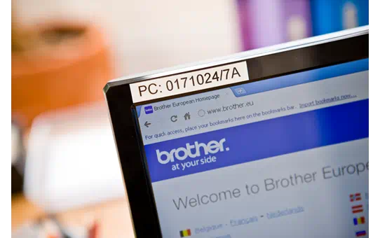 TZE231 12mm BLACK ON WHITE [4]