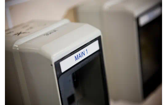 TZE233 12mm BLUE ON WHITE [4]