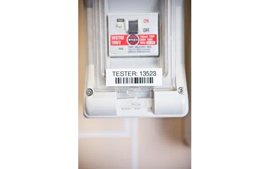 TZE241 18mm BLACK ON WHITE [4]