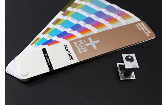 TZE315 6mm WHITE ON BLACK [4]