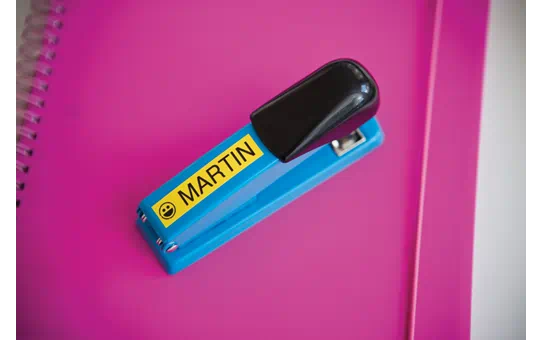 TZE641 18mm BLACK ON YELLOW [4]