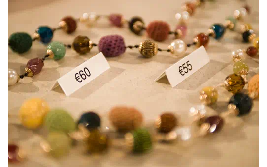 TZE221 9mm BLACK ON WHITE [3]