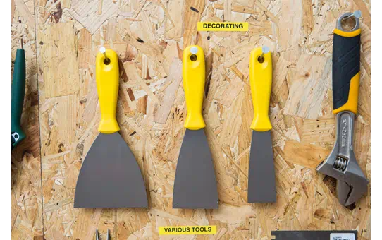 TZES631 12mm BLACK ON YELLOW ADHESIVE TAPE [3]