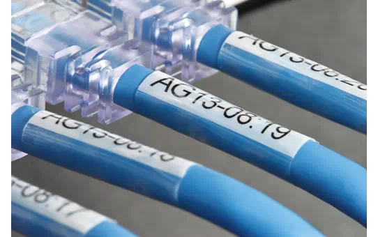 TZESL251 24mm BLACK  ON WHITE TAPE [3]