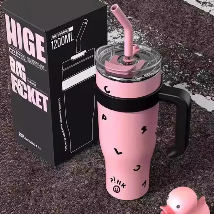 Cana Termos cu Maner și Capac cu Pai, 1200 ml, Perete Dublu, Termorezistentă, Oțel Inoxidabil, Rezistentă la Scurgeri, Manere Ergonomice, Compatibil Suport Auto, Roz [2]