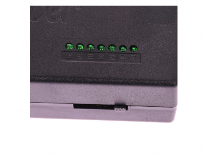 Incarcator universal laptop , priza, 8 conectori - NPA100W Engross [3]
