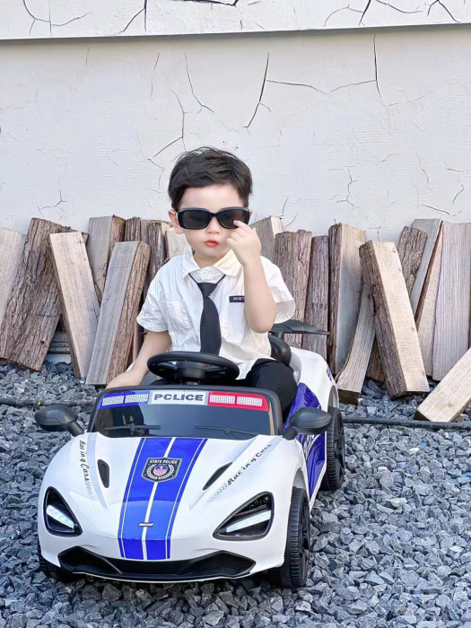 Masina electrica de politie pentru copii intre 2-5 ani, 6V, 3 viteze, 86x 56x 39 cm, telecomanda, engross [2]