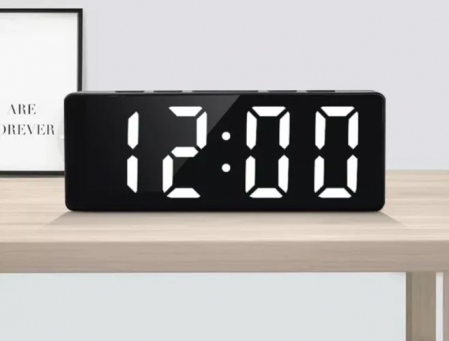 Ceas Digital DS-3806C cu Afișaj LED pentru Oră, Dată și Temperatură, Alarmă Integrată și Design Modern engross [1]