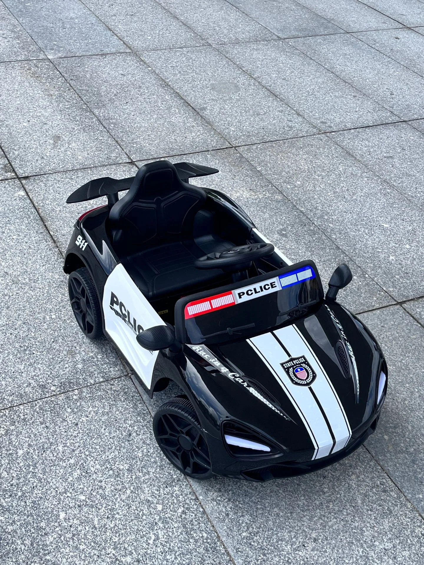 Masina electrica de politie pentru copii intre 2-5 ani, 6V, 3 viteze, 86x 56x 39 cm, telecomanda, engross [7]