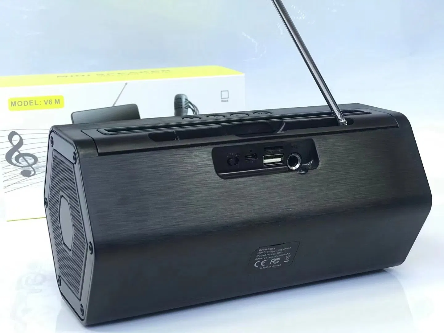 Mini Radio Portabil MP3 USB, FM – Negru, Baterie 1200 mAh engros [4]