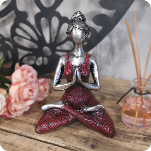 Figurine