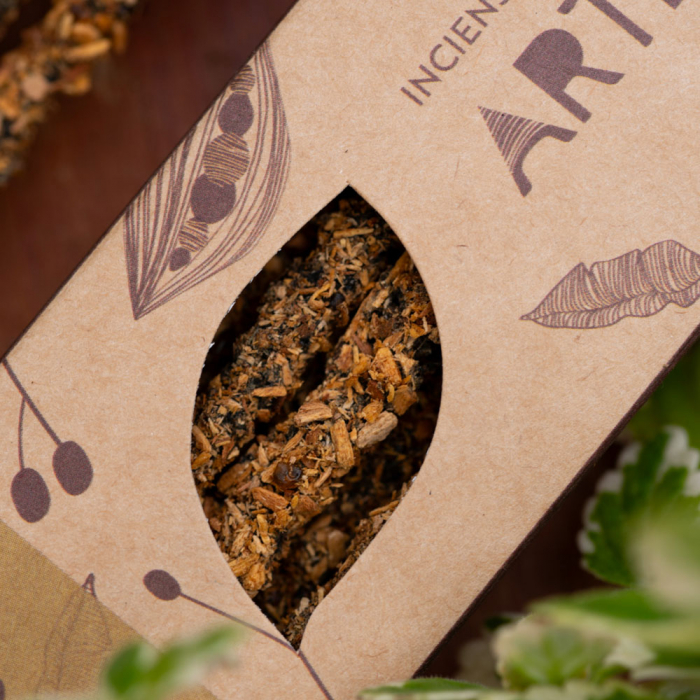 Beisoare Parfumate. Tamaie si Palo Santo, Artesano [2]