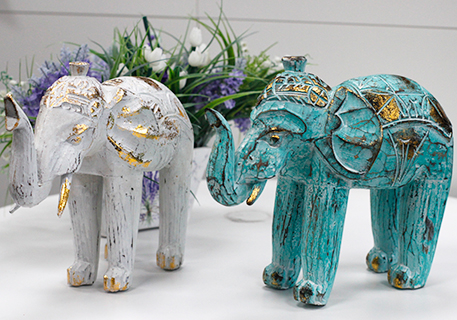 Elefant Sculptat Manual din Lemn, Turcoaz [2]