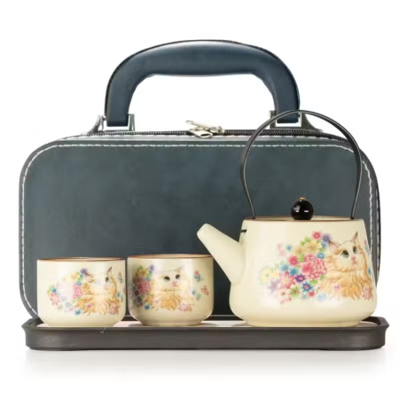 CEAINARIA EZOTERICA - Set ceainic de călătorie cu două cești, model pisici