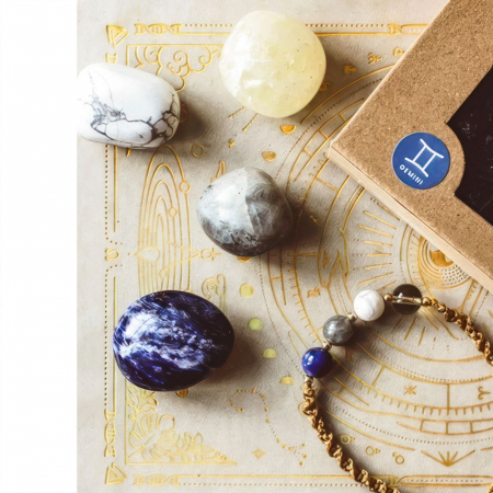 Cadouri pentru Zodii - Set Cadou Bratara si Cristale pentru Zodia Gemeni