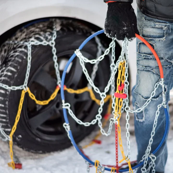 Lanturi de zapada pentru roti 205/45R16 215/40R16 205/40R17 antiderapante nr. 70-Setul contine-Manusi Instructiuni Covoras pentru genunchi Lant x2 buc. Material: otel Dimensiunea zalelor lantului de z [2]