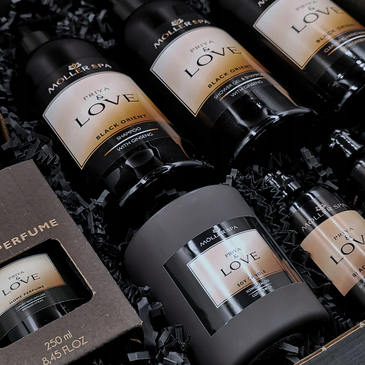 Set cadou pentru El -Setul Priya and Love este un set cadou unic care combina eleganta, luxul si ingrijirea excelenta-Sampon si gel de dus nutritiv cu ginseng-Odorizant cu parfum de oud-Lumanare parfu [8]