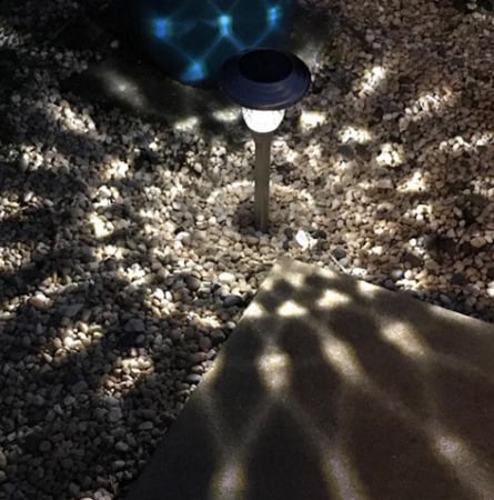 LAMPI SOLARE - Set Elegant de 4 Lămpi Solare Bari din Sticlă și Metal cu Acumulator Incorporat