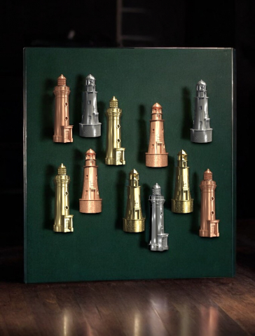 Colecția Bronz auriu - Magnet decorativ 3d reconstituit Farul Observator din Sulina. Culoare cupru, bronz auriu sau silver.
