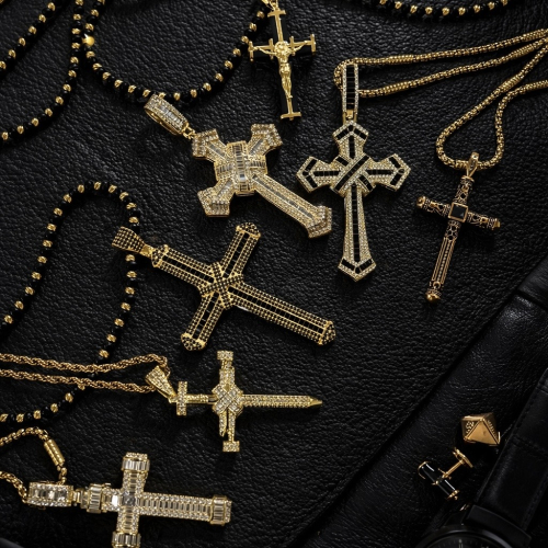 LANTURI CU PANDANTIV