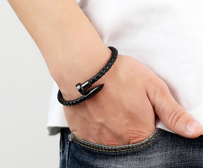 Bratara Brooks All Black Nail [2]