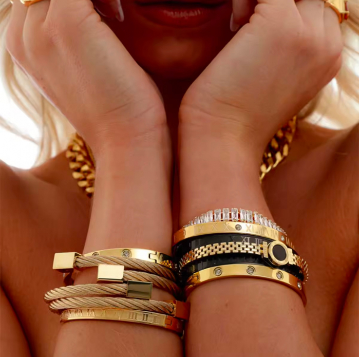 Bratara Brooks Gold Bangle Diamonds [4]