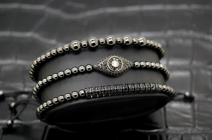 Brooks All Black Eye Woman Set [4]