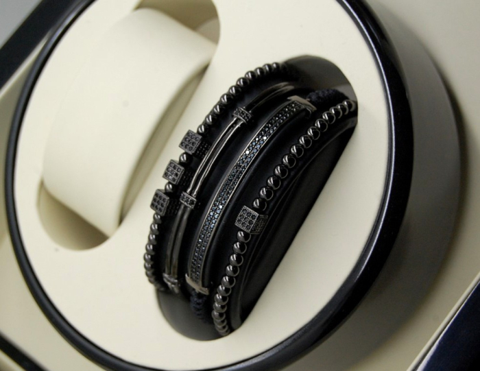 Brooks All Black Set 4 Bracelets [5]