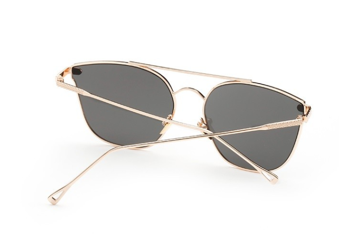 BROOKS BUTTERFLY GOLD FRAME [3]