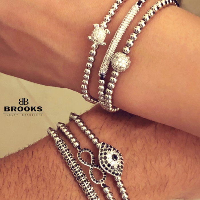 Brooks Luxury Set Silver Infinit Bracelets [2]