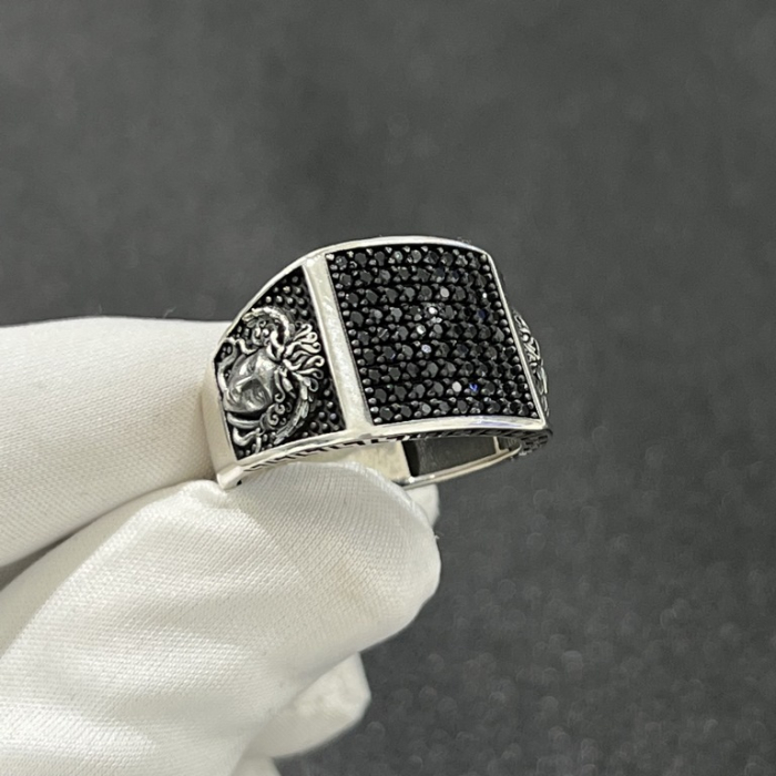 Inel Argint Brooks Medusa [2]