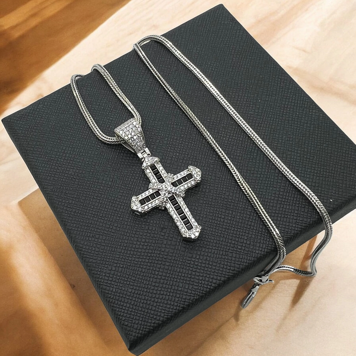 Lant Argint 925 BlackWhite Diamonds Cross [2]