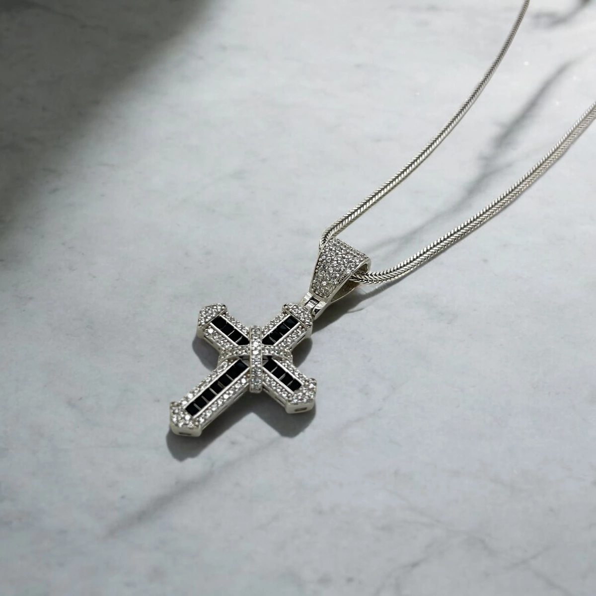Lant Argint 925 BlackWhite Diamonds Cross [4]