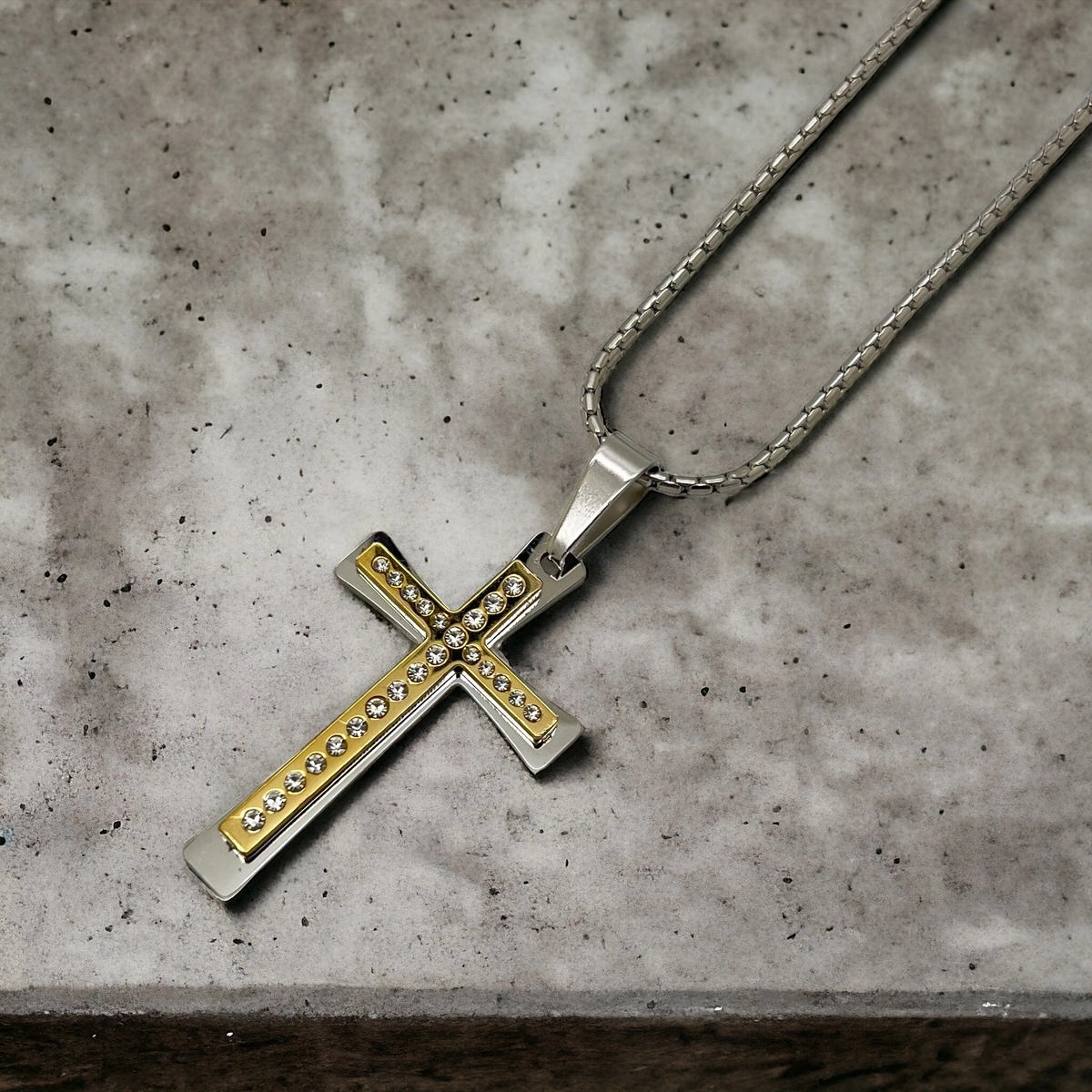 Lant cu pandantiv Brooks Diamond Cross [2]