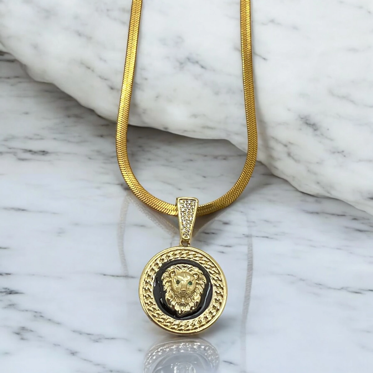 Lant Snake Gold Lion [1]