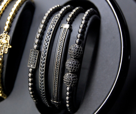 All Black Set 4 Brooks Bracelets [3]