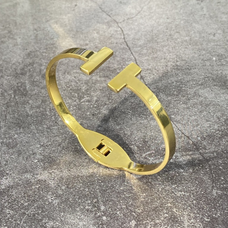 Bratara Brooks Gold T-Bangle [1]