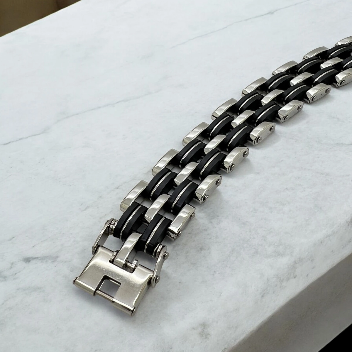 Bratara Brooks Solid Cross Steel [1]