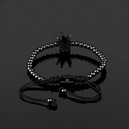 Brooks Crown All Black Zircon [2]