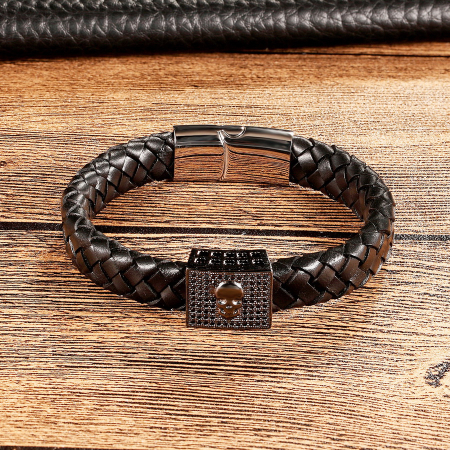 Brooks Knitted Leather Black Zircon Skull [2]