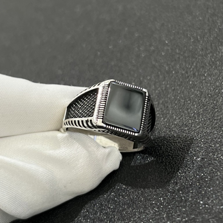 Inel Argint Brooks Black Stone [2]