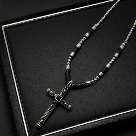 Lant Brooks Black Stone Artefakt Cross [1]